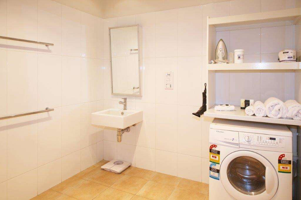 Nesuto Geraldton Aparthotel Room photo
